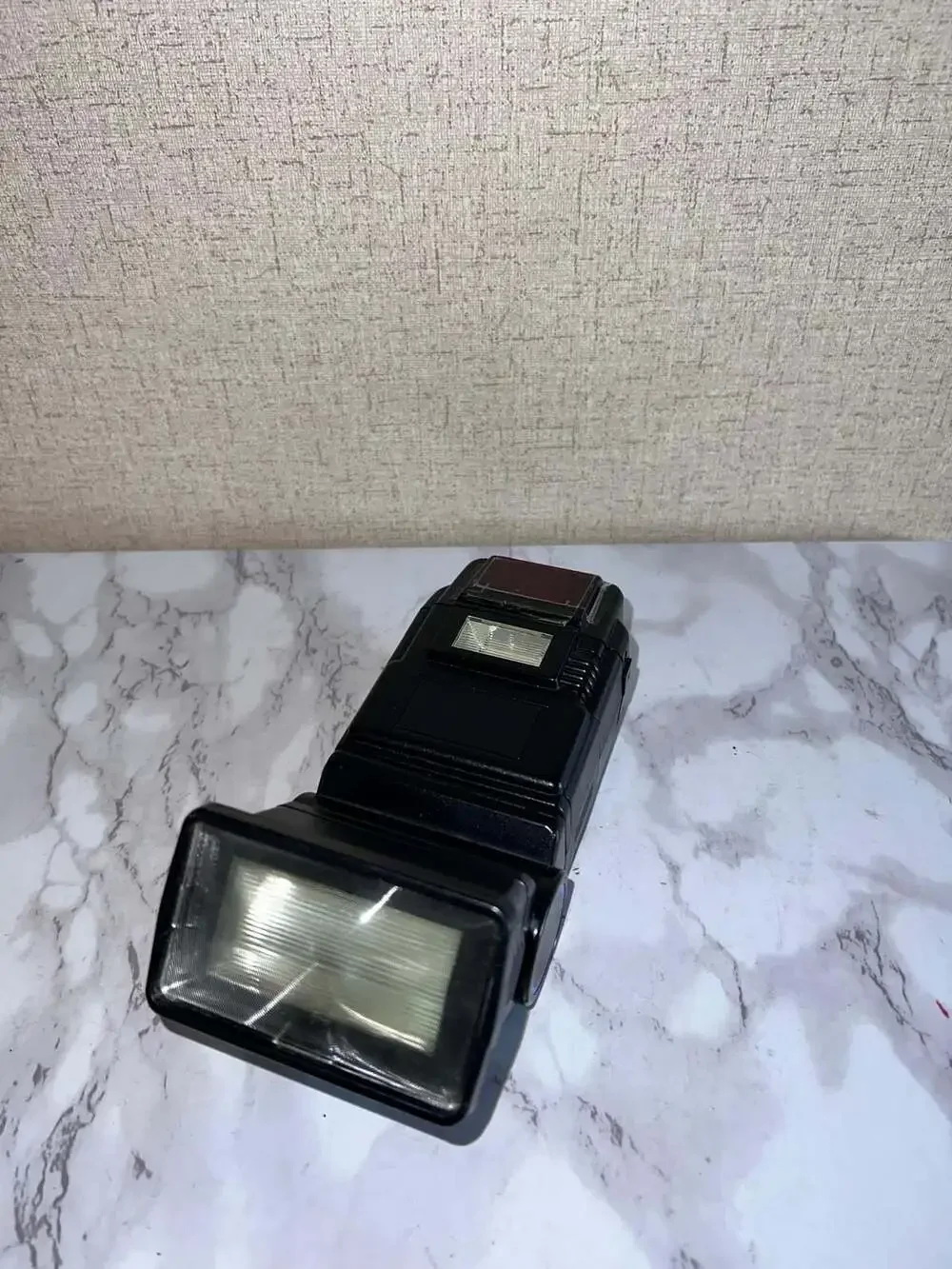 Quantaray QTB-7500A Shoe Mount Electronic Flash with Nikon AF Module